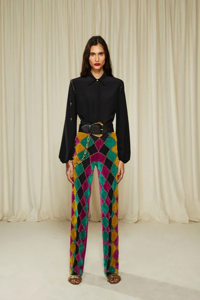 Look 50